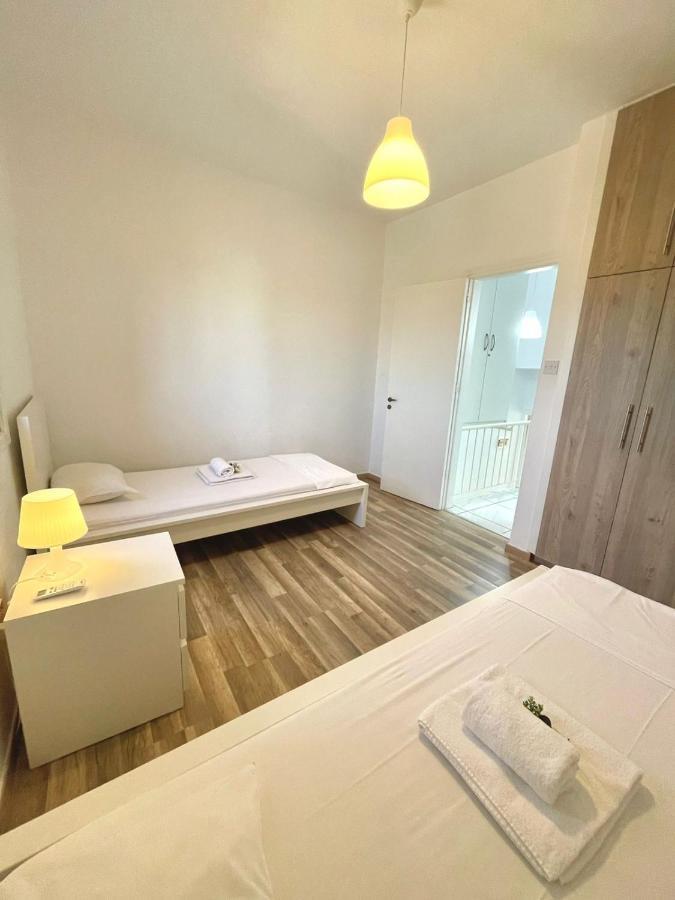 Sandy Beach Complex 페르볼리아 외부 사진